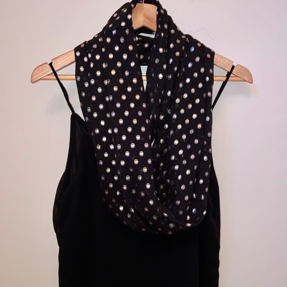 Black Loop Scarf